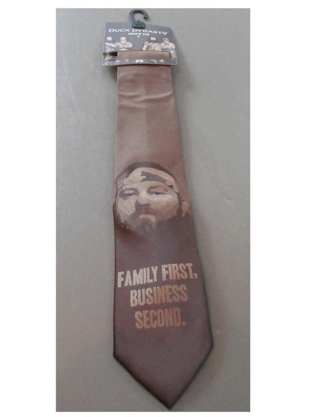 A&E Duck Dynasty Men's Willie Family First Neck Tie, Brown, One Size